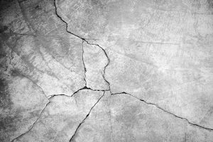 Concrete wall with cracks